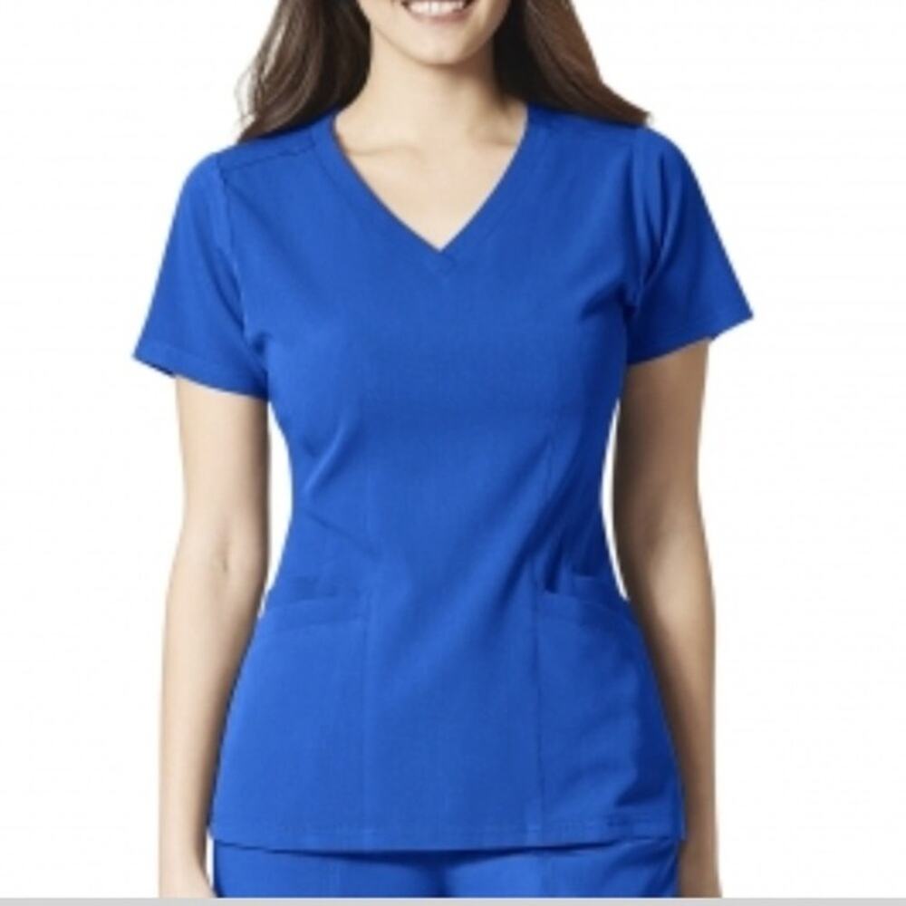 WinderWink Women's Scrubs 4 Pocket  top